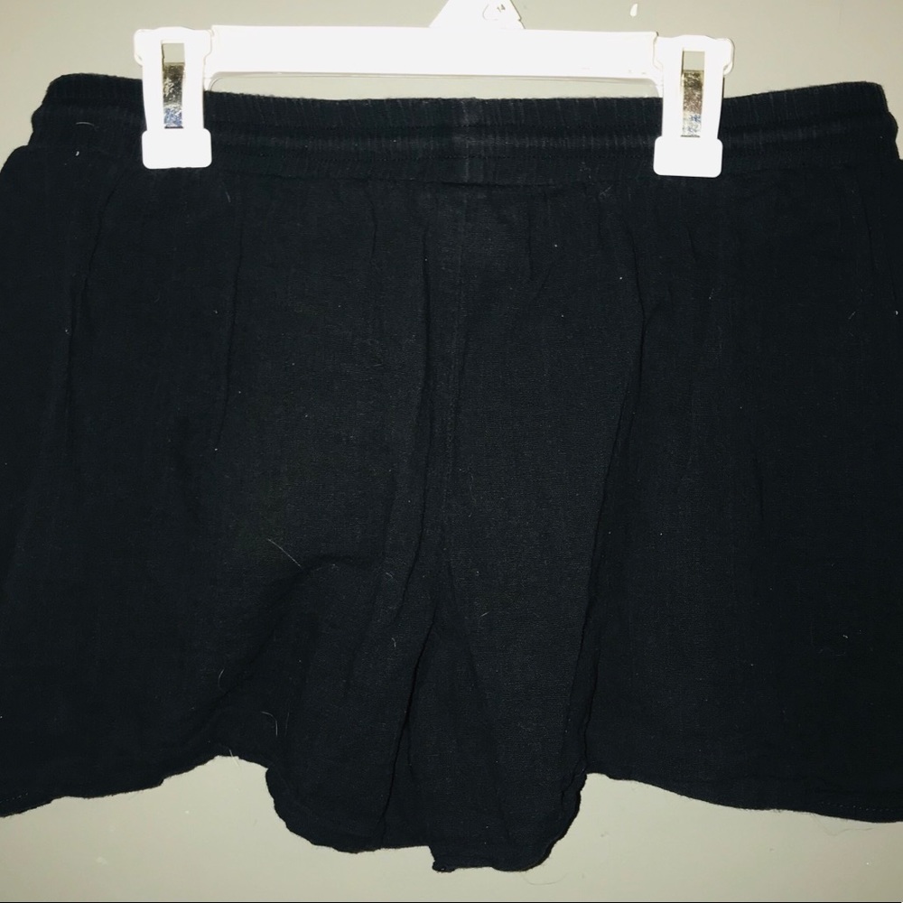 🌊SHORTS !! - Picture 2 of 3